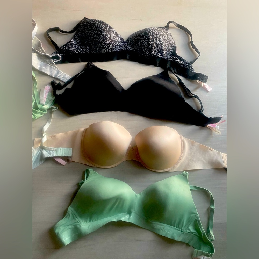 LOT 8 Victoria’s Secret Wireless Bras Size 36DD Never Worn New